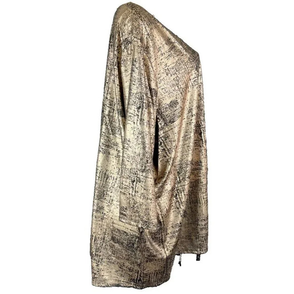 Roaman's + 34/36 Gold & Black Metallic Shiny Finish Caged V- Neck 3/4 Sleeve Top - Picture 5 of 7
